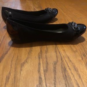Anne Kline flats